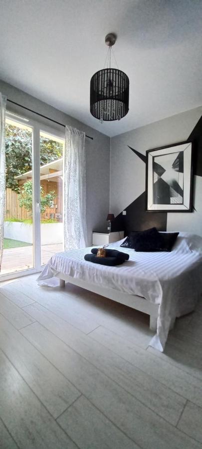 Chambre Chez L'Habitant Avec Spa Et Petit-Dejeuner En Lisiere De Foret เลอแตช ภายนอก รูปภาพ